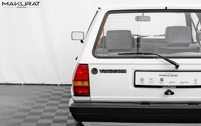 Volkswagen Polo cena 39900 przebieg: 108976, rok produkcji 1988 z Nowe Miasteczko małe 352
